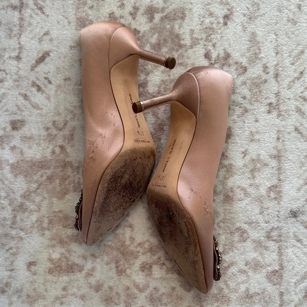 Manolo Blahnik Nude Satin Pointed Toe Pumps with Crystal Buckle Embellishment - Picture 2 of 5